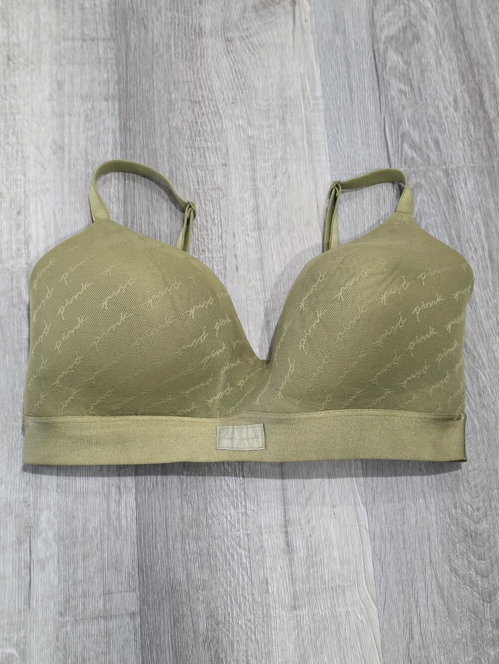 PINK Victoria's Secret Women's Olive Bralette Size 36DD